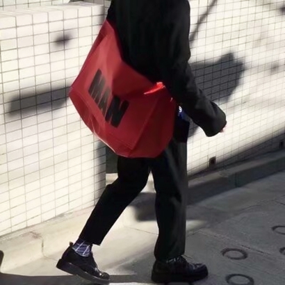 男生嘻哈部位头像精选:潮流局部造型、街头感配色,满足你的嘻哈审美 男生头像 第17张 男生嘻哈部位头像精选:潮流局部造型、街头感配色,满足你的嘻哈审美 男生头像 第17张