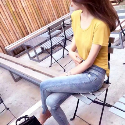 清新黄色衣服女生头像 元气感满满 多款可选 女生头像 第5张 清新黄色衣服女生头像 元气感满满 多款可选 女生头像 第5张