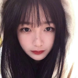 非主流超酷女生头像推荐|甜酷混搭风,轻松打造专属人设 女生头像 第5张 非主流超酷女生头像推荐|甜酷混搭风,轻松打造专属人设 女生头像 第5张