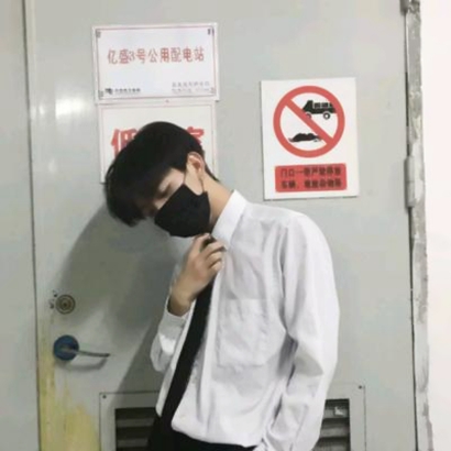 男生戴口罩头像高清 帅气阳光风无水印可直接用 男生头像 第14张