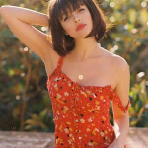 女生微信头像欧美风:气质淡雅款,高级感拉满超耐看 女生头像 第6张 女生微信头像欧美风:气质淡雅款,高级感拉满超耐看 女生头像 第6张