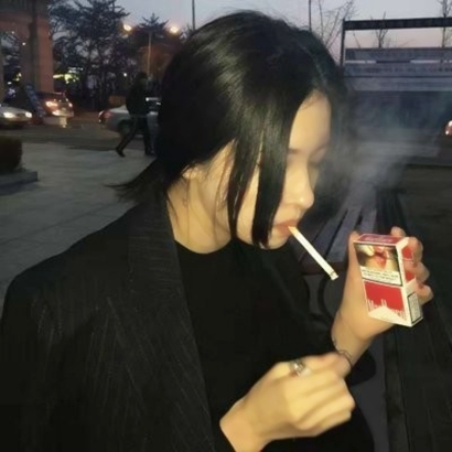 高清霸气御姐女生头像精选|御姐范拉满,适合喜欢个性风格的你 女生头像 第2张 高清霸气御姐女生头像精选|御姐范拉满,适合喜欢个性风格的你 女生头像 第2张