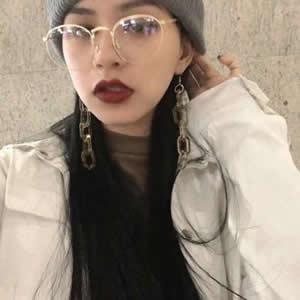 女生霸气冷酷微信头像合集:高冷范儿拉满,告别普通 女生头像 第14张 女生霸气冷酷微信头像合集:高冷范儿拉满,告别普通 女生头像 第14张