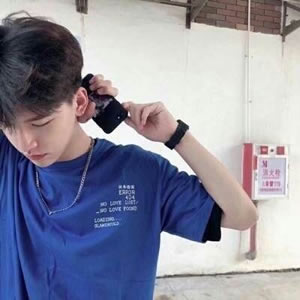 高颜值男生帅气头像大全：潮流设计 + 质感画面 男生头像 第3张
