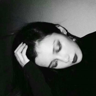 个性黑白女生头像|小众设计 + 高级质感,轻松凸显个人风格 女生头像 第24张 个性黑白女生头像|小众设计 + 高级质感,轻松凸显个人风格 女生头像 第24张