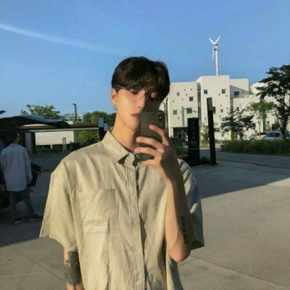 男生QQ潮流头像推荐:时尚感拉满!小众不撞款,适配各种聊天场景 男生头像 第20张 男生QQ潮流头像推荐:时尚感拉满!小众不撞款,适配各种聊天场景 男生头像 第20张