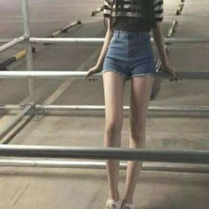 女生长腿头像推荐|甜酷 / 温柔 / 御姐风,满足不同风格偏好 女生头像 第11张 女生长腿头像推荐|甜酷 / 温柔 / 御姐风,满足不同风格偏好 女生头像 第11张