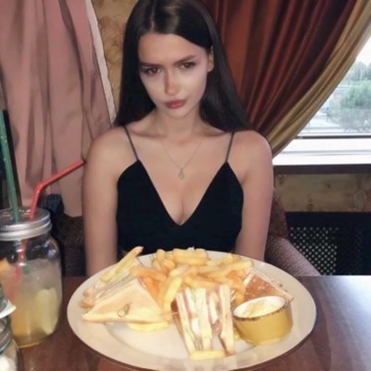 超酷ins风女生头像|甜酷飒爽感拉满,小众不撞款 女生头像 第13张 超酷ins风女生头像|甜酷飒爽感拉满,小众不撞款 女生头像 第13张