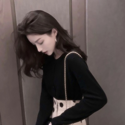 一人一张个性款!微信姐妹头像 盐系酷飒风 闺蜜潮搭必备 女生头像 第3张 一人一张个性款!微信姐妹头像 盐系酷飒风 闺蜜潮搭必备 女生头像 第3张