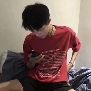 超拽帅哥男生头像推荐:颜值在线 + 气场拉满,男生必存 男生头像 第13张 超拽帅哥男生头像推荐:颜值在线 + 气场拉满,男生必存 男生头像 第13张