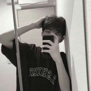 暗色系伤感风男生头像|自带故事感,戳中情绪的细腻画风 男生头像 第4张 暗色系伤感风男生头像|自带故事感,戳中情绪的细腻画风 男生头像 第4张