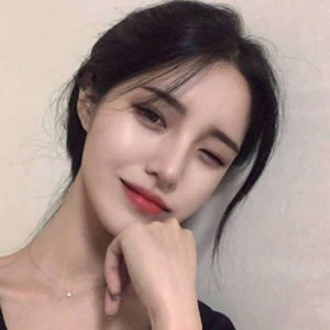2026最新头像女甜美款:治愈系画风,适配微信 / QQ / 小红书 女生头像 第13张 2026最新头像女甜美款:治愈系画风,适配微信 / QQ / 小红书 女生头像 第13张