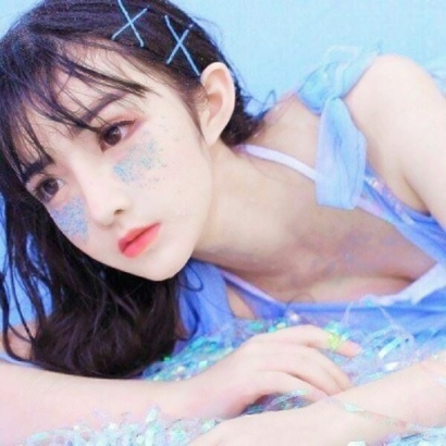 蓝控女生别错过!超全蓝色系女生头像,软萌 / 御姐 / 文艺风全都有 女生头像 第12张 蓝控女生别错过!超全蓝色系女生头像,软萌 / 御姐 / 文艺风全都有 女生头像 第12张