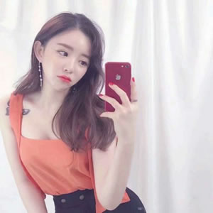 成熟性感女生头像推荐｜微醺氛围 / 职场御姐 / 慵懒风任选 女生头像 第5张