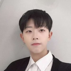 高清青春帅气阳光男孩头像 治愈系少年感十足