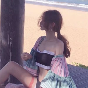 成熟气质女人微信头像|高级感拉满,凸显优雅品味 女生头像 第10张 成熟气质女人微信头像|高级感拉满,凸显优雅品味 女生头像 第10张