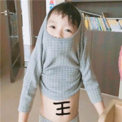 萌娃头像情侣款|搞怪可爱风,甜度满分的头像组合