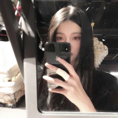 高清无水印社会女微信头像:御姐范 / 潮酷风 女生头像 第14张 高清无水印社会女微信头像:御姐范 / 潮酷风 女生头像 第14张