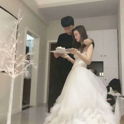 婚纱情侣头像图片大全:把浪漫定格成永恒 情侣头像 第4张 婚纱情侣头像图片大全:把浪漫定格成永恒 情侣头像 第4张