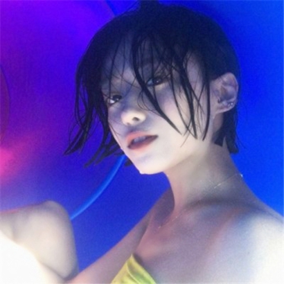 女生必备!霸气带范QQ头像大全,颜值与气场双在线 女生头像 第9张 女生必备!霸气带范QQ头像大全,颜值与气场双在线 女生头像 第9张