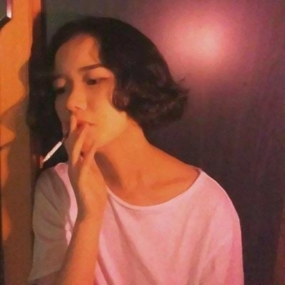 霸气红色系女生头像合集|拽姐风拉满,适配各社交平台 女生头像 第9张 霸气红色系女生头像合集|拽姐风拉满,适配各社交平台 女生头像 第9张