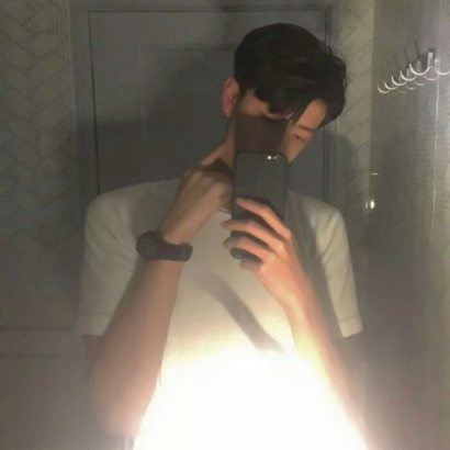 拽酷又骚气的男生头像｜小众不撞款，帅到犯规 男生头像 第4张