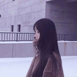 高颜值一男一女分开微信头像:百搭风格,适配不同社交场景 情侣头像 第9张 高颜值一男一女分开微信头像:百搭风格,适配不同社交场景 情侣头像 第9张