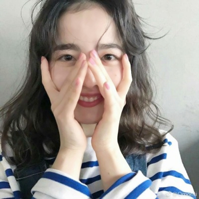 个性意境女生头像合集:从清新到冷艳,满足不同风格偏好 女生头像 第2张 个性意境女生头像合集:从清新到冷艳,满足不同风格偏好 女生头像 第2张