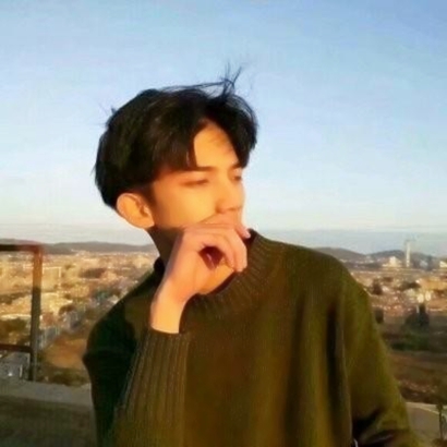 男生帅气照片头像推荐：显气质不撞款，轻松拿捏男神感 男生头像 第4张