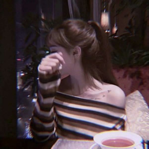 时尚美女QQ头像大全:气质款 / 甜酷风 / 简约风任选,高清无水印 女生头像 第10张 时尚美女QQ头像大全:气质款 / 甜酷风 / 简约风任选,高清无水印 女生头像 第10张