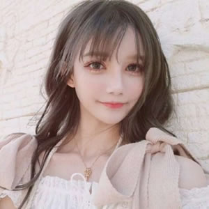 时尚唯美闺蜜头像推荐:温柔风、高级感款任你选 友情头像 第11张 时尚唯美闺蜜头像推荐:温柔风、高级感款任你选 友情头像 第11张