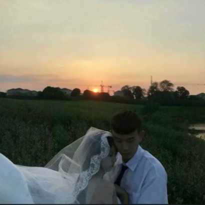 婚纱情侣头像图片大全:把浪漫定格成永恒 情侣头像 第15张 婚纱情侣头像图片大全:把浪漫定格成永恒 情侣头像 第15张