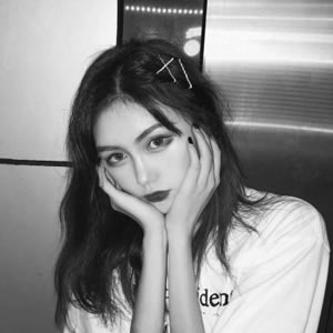 女生霸气高冷黑白头像|气场拉满不撞款,高级感十足