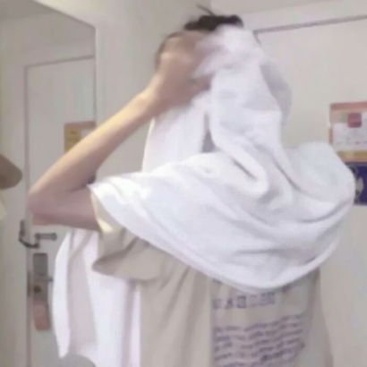 拽酷又骚气的男生头像｜小众不撞款，帅到犯规 男生头像 第20张
