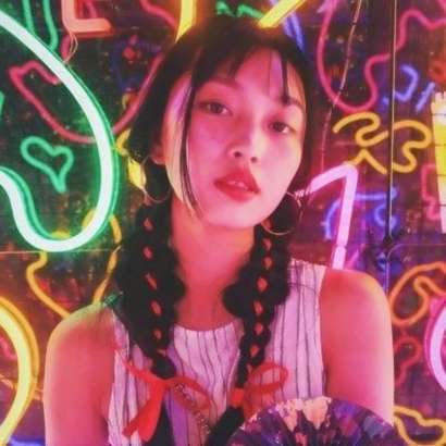 霸气红色系女生头像合集|拽姐风拉满,适配各社交平台 女生头像 第12张 霸气红色系女生头像合集|拽姐风拉满,适配各社交平台 女生头像 第12张