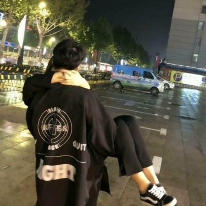 幸福情侣头像一对两张,情侣秀恩爱必备 情侣头像 第17张 幸福情侣头像一对两张,情侣秀恩爱必备 情侣头像 第17张