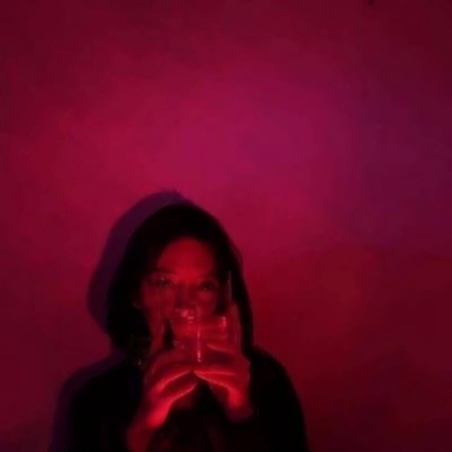 霸气红色系女生头像合集|拽姐风拉满,适配各社交平台 女生头像 第3张 霸气红色系女生头像合集|拽姐风拉满,适配各社交平台 女生头像 第3张