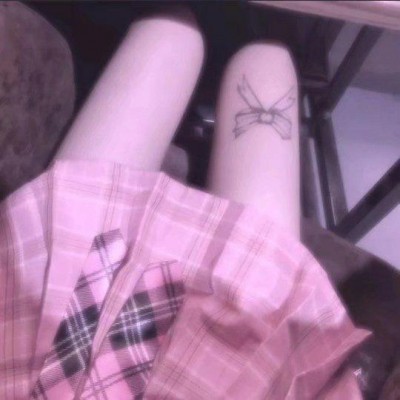 不露脸超好看女生QQ腿部头像:显瘦显腿型头像精选 女生头像 第6张 不露脸超好看女生QQ腿部头像:显瘦显腿型头像精选 女生头像 第6张