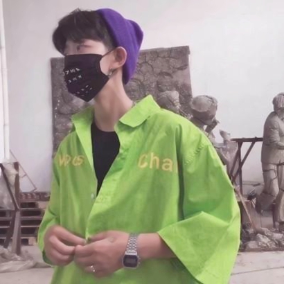 男生帅气照片头像推荐：显气质不撞款，轻松拿捏男神感 男生头像 第22张