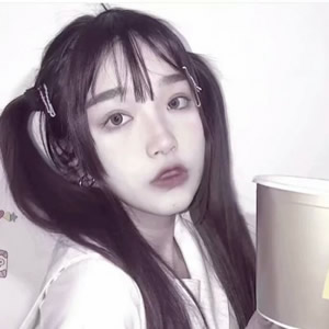 时尚美女QQ头像大全:气质款 / 甜酷风 / 简约风任选,高清无水印 女生头像 第13张 时尚美女QQ头像大全:气质款 / 甜酷风 / 简约风任选,高清无水印 女生头像 第13张