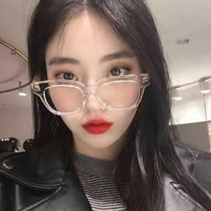 微信个性霸气气质女生头像合集:高冷范儿拉满,告别撞款 女生头像 第6张 微信个性霸气气质女生头像合集:高冷范儿拉满,告别撞款 女生头像 第6张