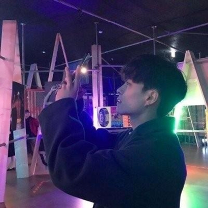 好看男生头像酷酷的帅帅的氛围感真人 男生头像 第6张