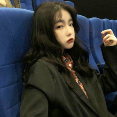 2026女生高冷霸气风格头像图片合集 女生头像 第4张 2026女生高冷霸气风格头像图片合集 女生头像 第4张