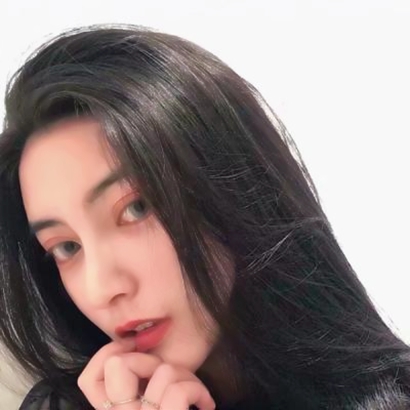 2026火爆微信头像女潮流真人 小众高级真人 女生头像 第7张 2026火爆微信头像女潮流真人 小众高级真人 女生头像 第7张
