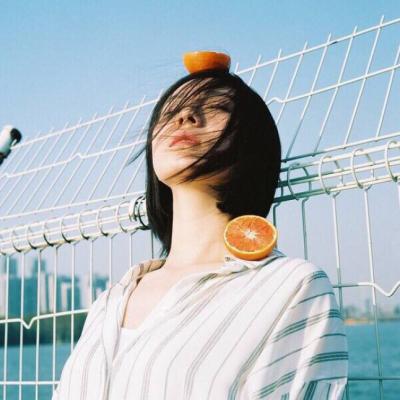 一人一张清新闺蜜头像 温柔治愈氛围感闺蜜图 友情头像 第25张 一人一张清新闺蜜头像 温柔治愈氛围感闺蜜图 友情头像 第25张