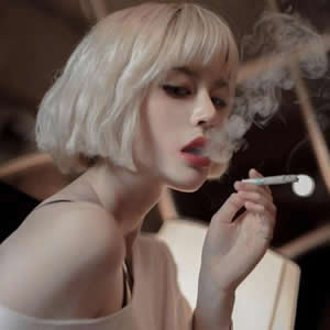 QQ头像女生霸气无水印 高冷拽姐专属 女生头像 第3张