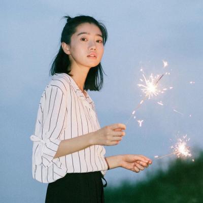 一人一张清新闺蜜头像 温柔治愈氛围感闺蜜图 友情头像 第18张 一人一张清新闺蜜头像 温柔治愈氛围感闺蜜图 友情头像 第18张