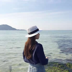 小众qq头像女生海边背影 文艺清新海边女生背影头像推荐 女生头像 第9张 小众qq头像女生海边背影 文艺清新海边女生背影头像推荐 女生头像 第9张