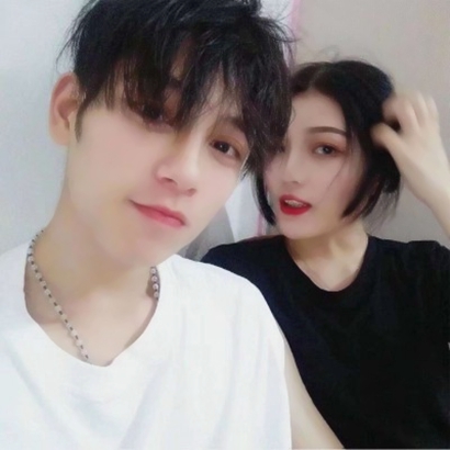 网图情侣头像真人合集|高清小众氛围感真人情侣 情侣头像 第33张 网图情侣头像真人合集|高清小众氛围感真人情侣 情侣头像 第33张