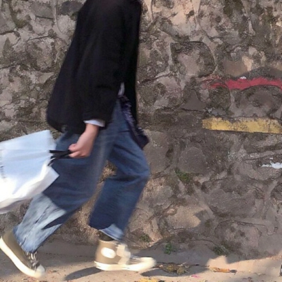 qq优质男生部位头像 高清小众不露脸男生 男生头像 第12张